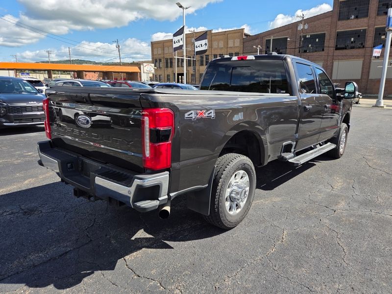 Used 2024 Ford F-350SD Truck