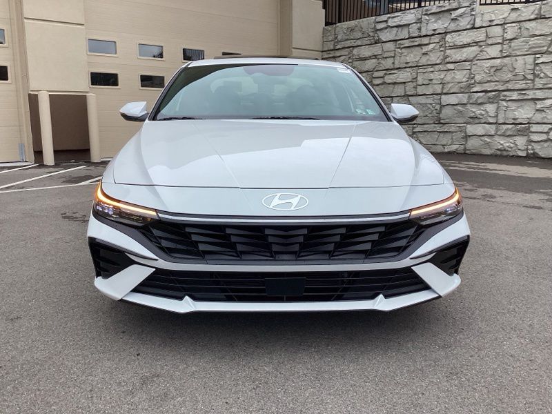 New 2026 Hyundai Elantra Hybrid Sedan
