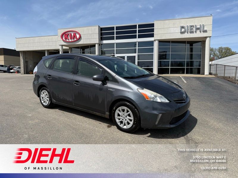 2014 Toyota Prius v Three