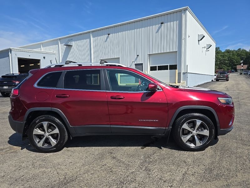 Used 2019 Jeep Cherokee SUV