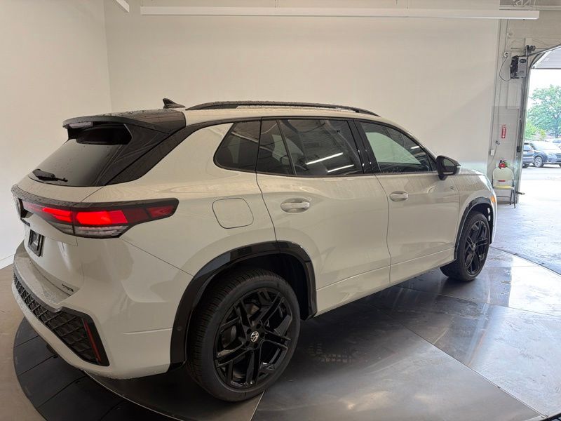 New 2026 Volkswagen Tiguan SUV
