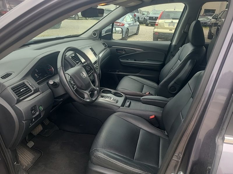 2021 Honda Pilot SE - Photo 13