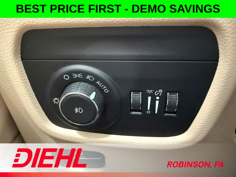 New 2026 Jeep Grand Cherokee SUV