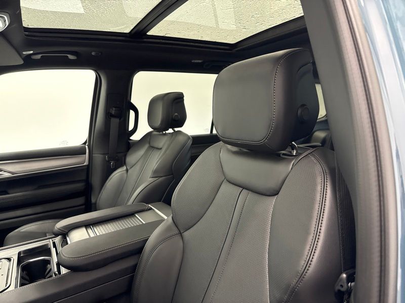 New 2026 Jeep Grand Wagoneer SUV