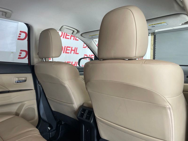 Used 2019 Mitsubishi Outlander SUV