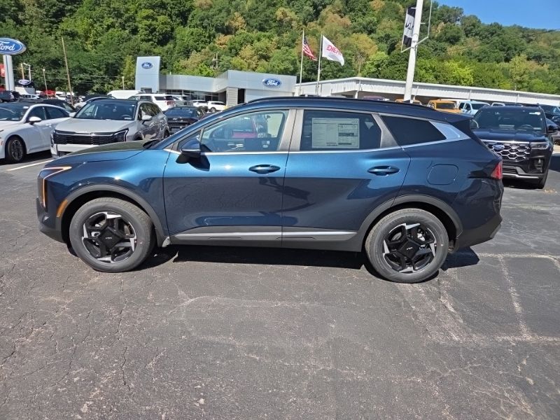 New 2027 Kia Sportage Hybrid SUV
