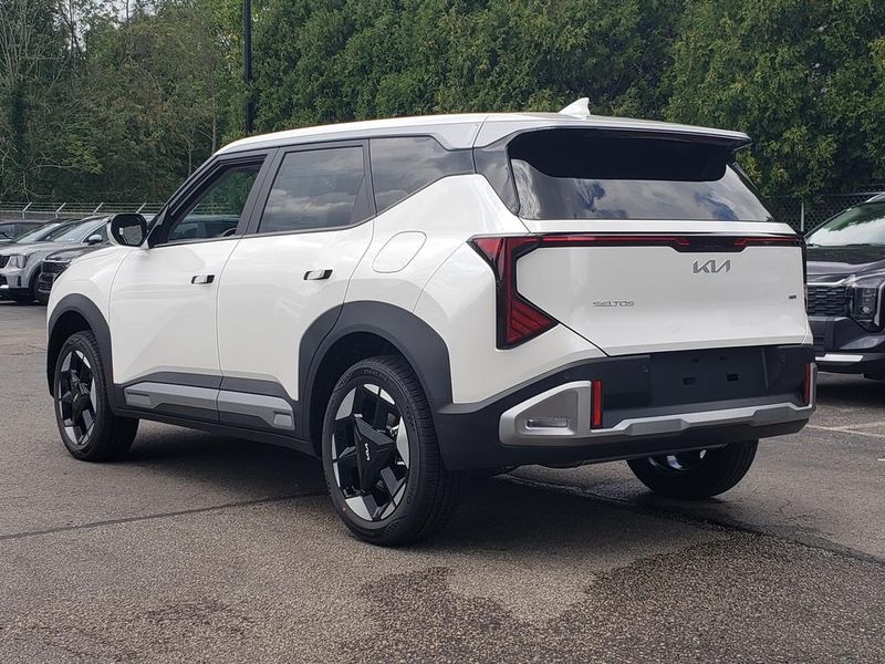 New 2027 Kia Seltos SUV