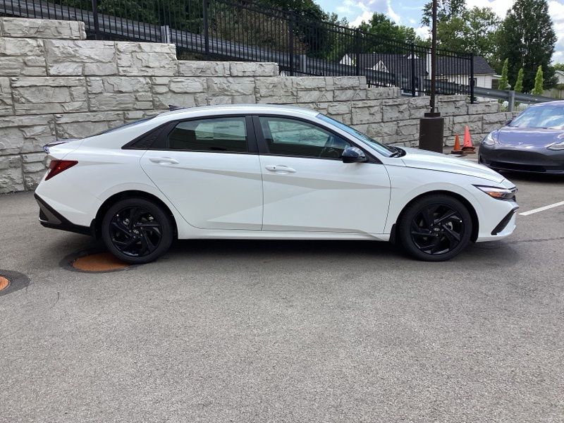New 2026 Hyundai Elantra Sedan