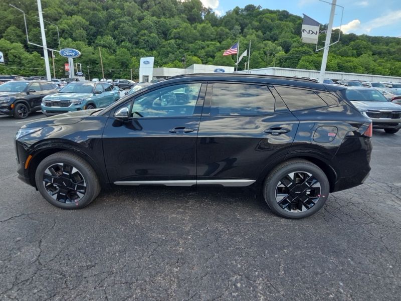 New 2026 Kia Sportage Hybrid SUV