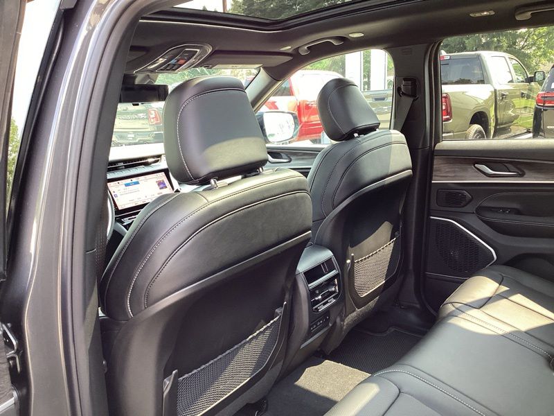 New 2026 Jeep Grand Cherokee SUV