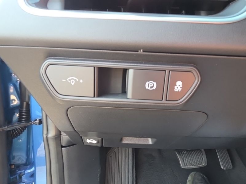 New 2026 Kia K4 Hatchback Hatchback