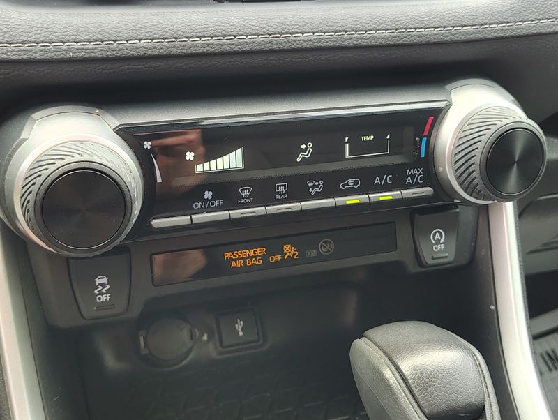 Used 2021 Toyota RAV4 SUV