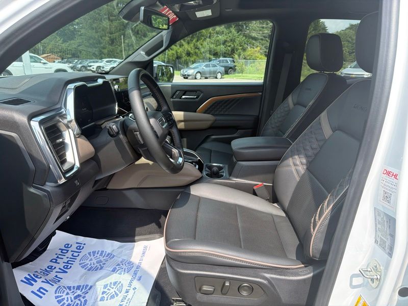 Used 2024 GMC Canyon Truck