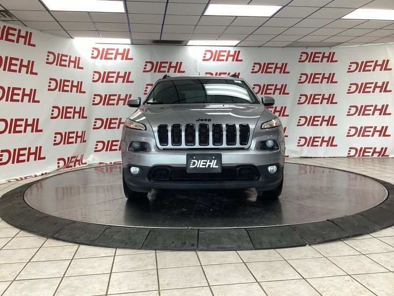 Used 2016 Jeep Cherokee SUV