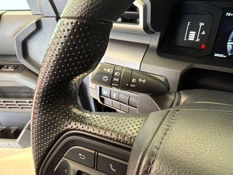 Used 2025 Toyota Tacoma Truck