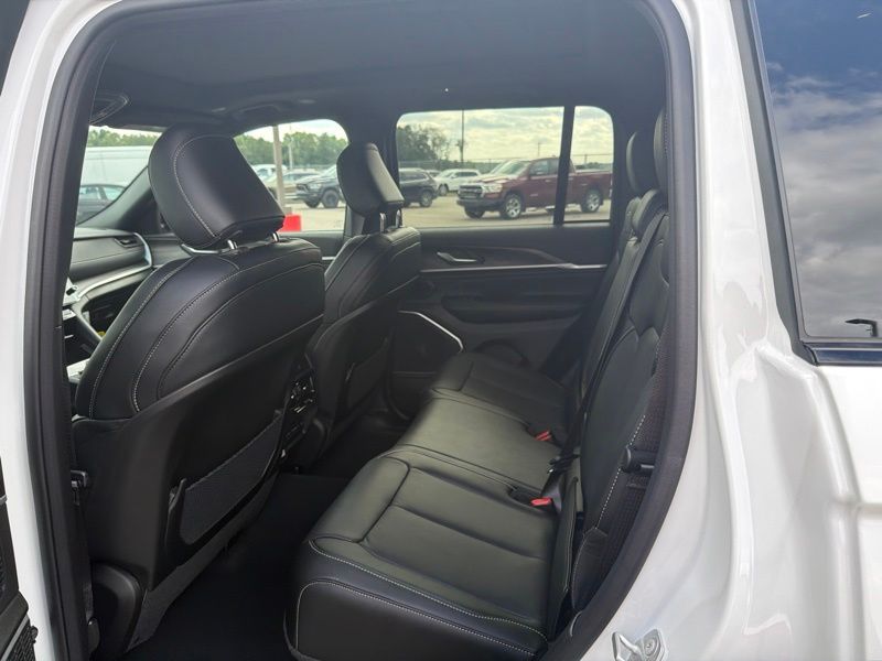 New 2026 Jeep Grand Cherokee SUV