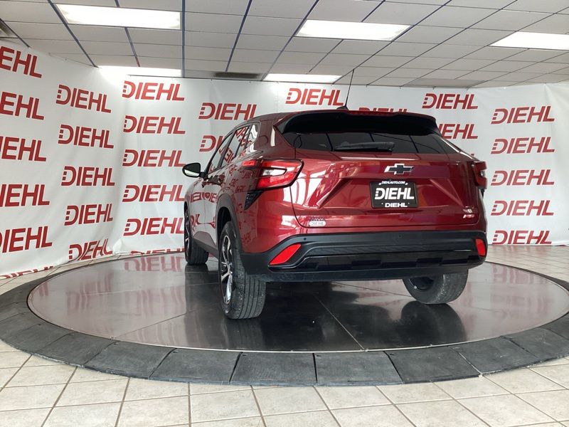Used 2025 Chevrolet Trax SUV