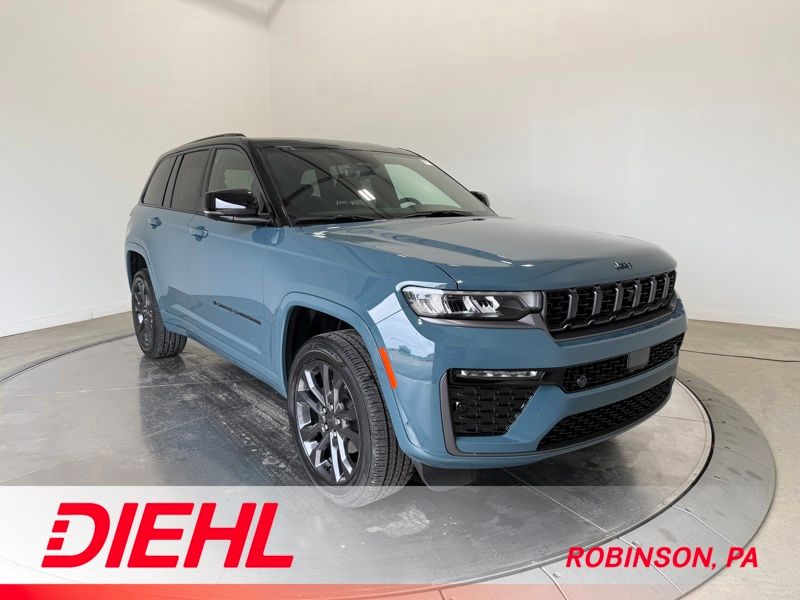 2026 Jeep Grand Cherokee Limited Reserve 4x4's photo