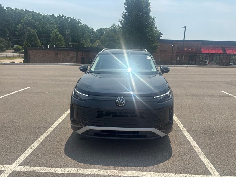 New 2026 Volkswagen Tiguan SUV
