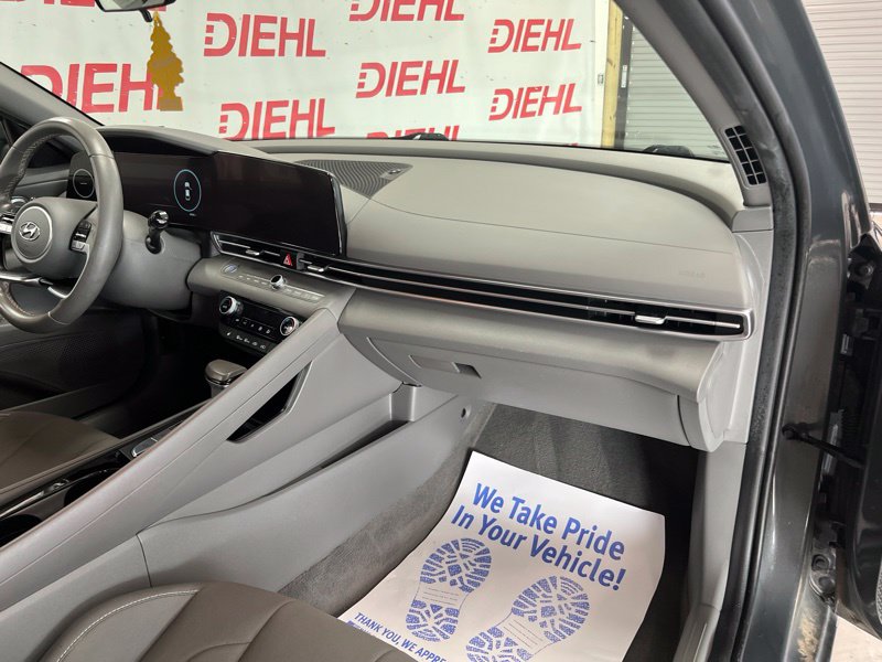 Used 2023 Hyundai Elantra Sedan