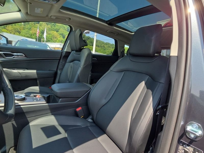 New 2027 Kia Sportage Hybrid SUV