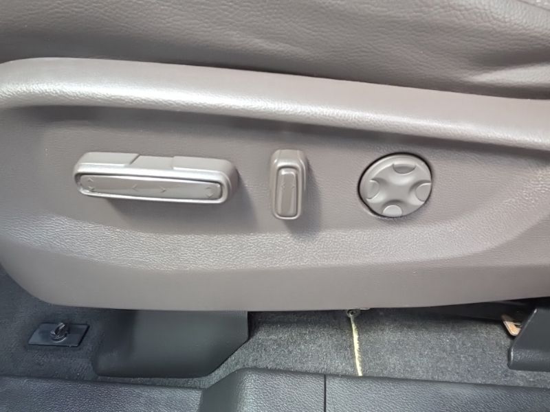 Used 2023 Honda Odyssey Van
