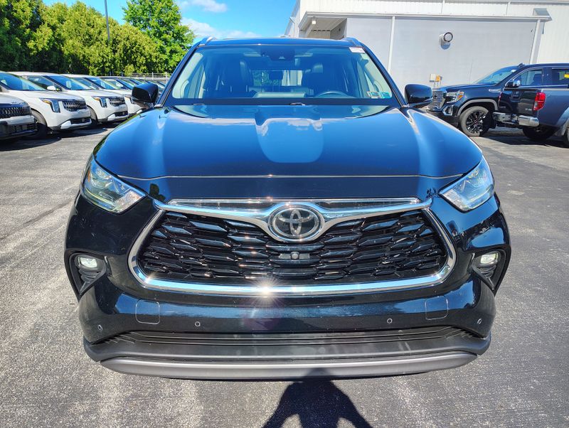 Used 2022 Toyota Highlander SUV