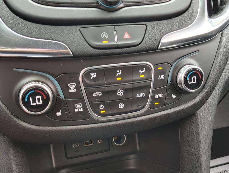 Used 2024 Chevrolet Equinox SUV
