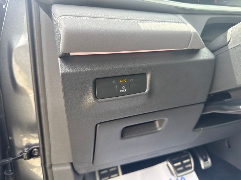 Used 2025 Volkswagen Tiguan SUV