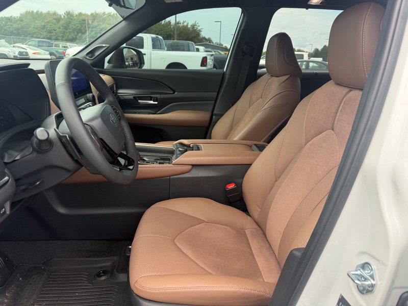 Used 2026 Toyota Grand Highlander Hybrid SUV