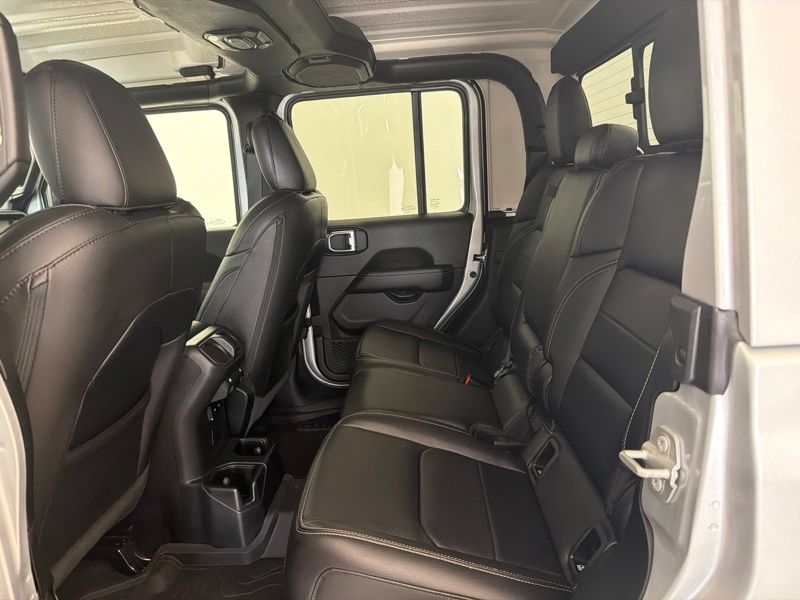 Used 2022 Jeep Gladiator Truck