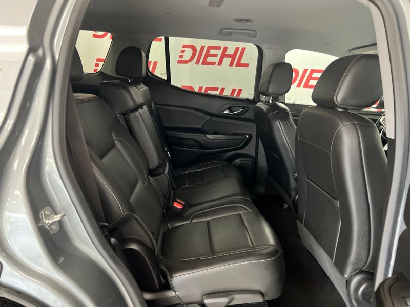 Used 2023 GMC Acadia SUV