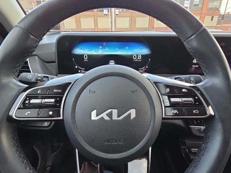 Used 2025 Kia Seltos SUV