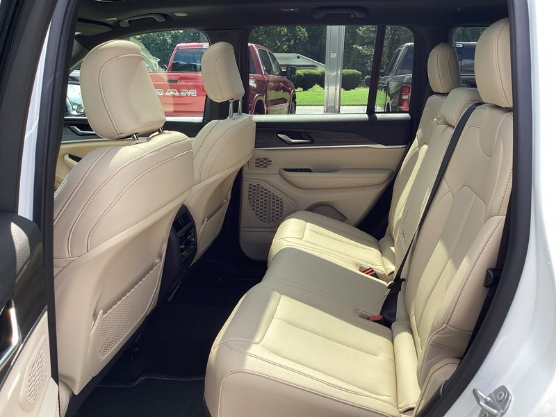 New 2026 Jeep Grand Cherokee SUV
