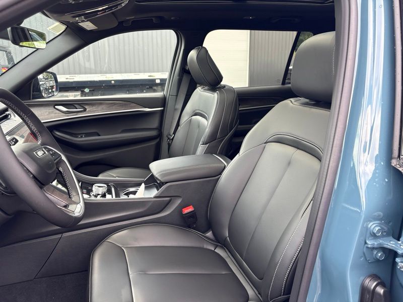 New 2026 Jeep Grand Cherokee L SUV