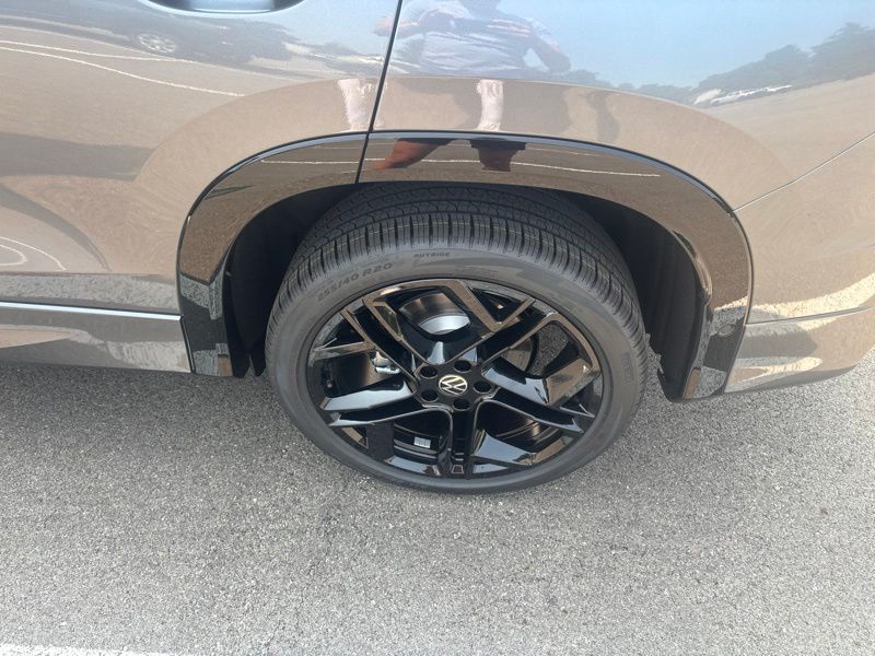 New 2026 Volkswagen Tiguan SUV