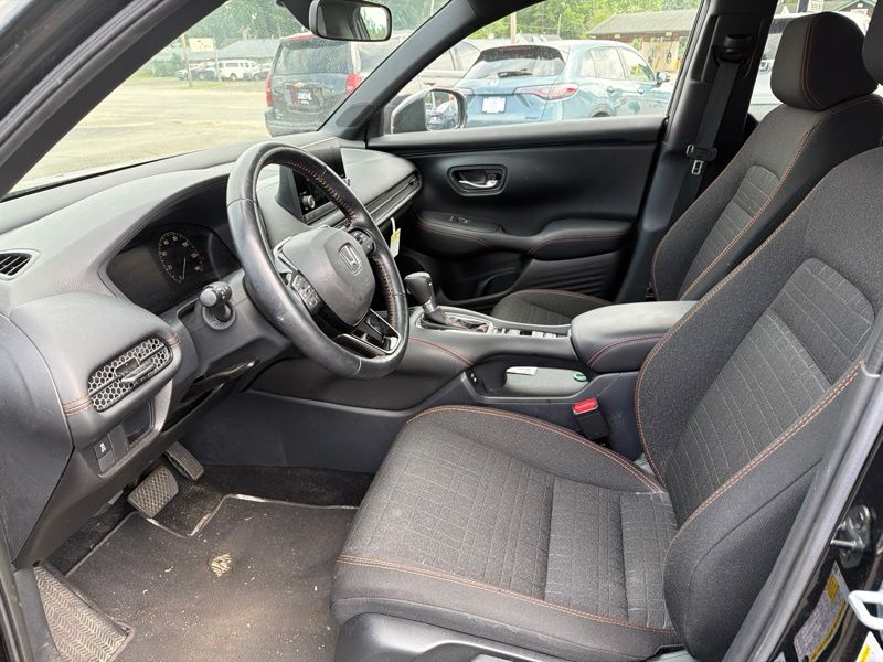 Used 2025 Honda HR-V SUV