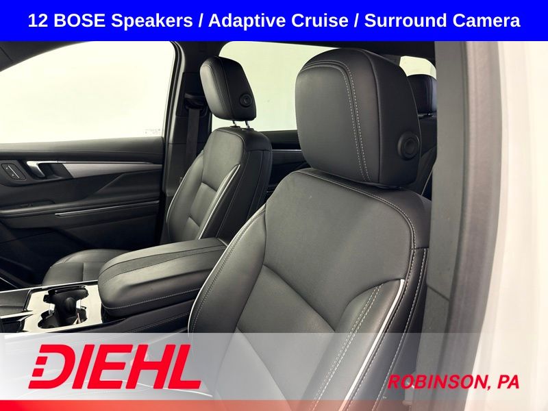 Used 2025 Buick Enclave SUV