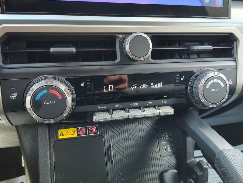 Used 2024 Toyota Tacoma Truck