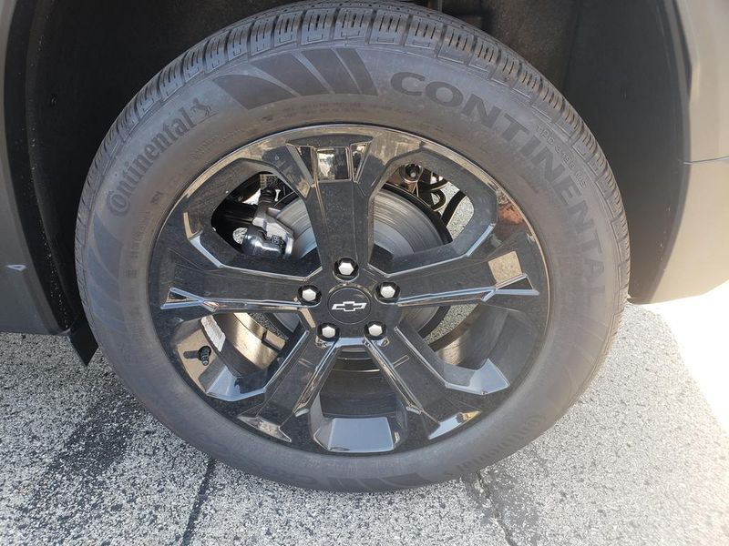 New 2027 Chevrolet Equinox SUV