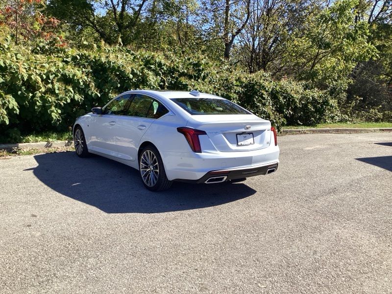 New 2026 Cadillac CT5 Sedan