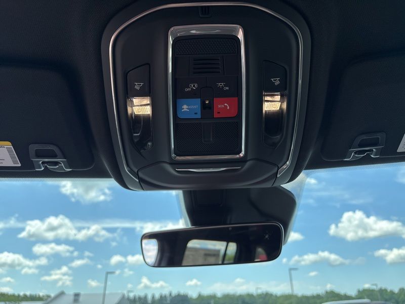 New 2026 Jeep Grand Cherokee SUV