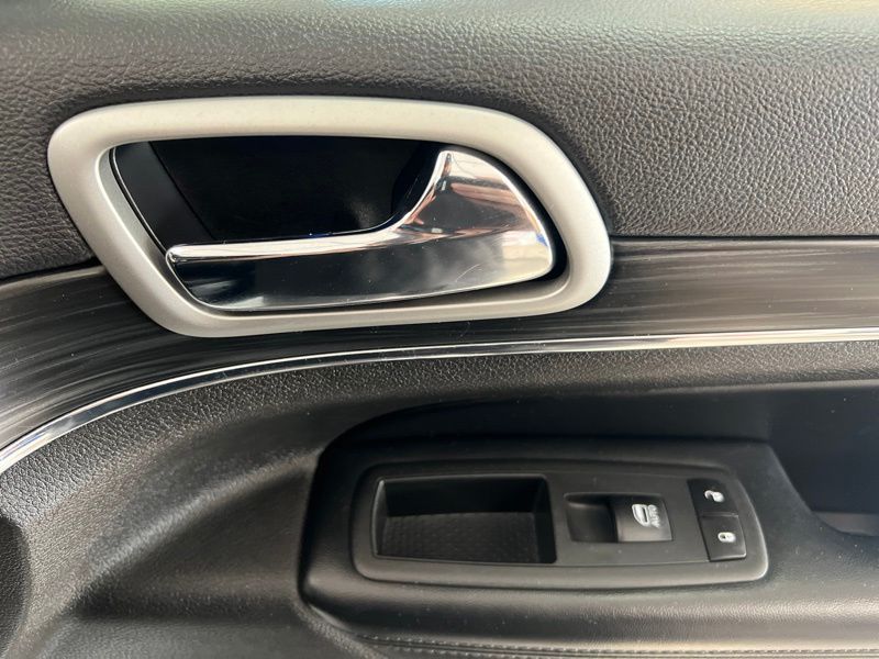 Used 2020 Jeep Grand Cherokee SUV