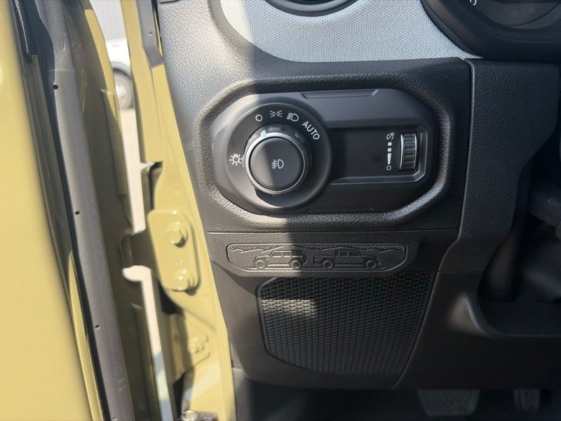 New 2026 Jeep Wrangler SUV