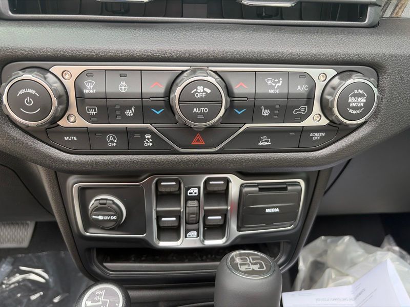 New 2026 Jeep Wrangler SUV