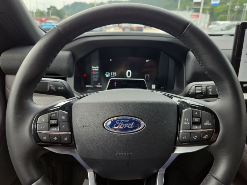 Used 2026 Ford Explorer SUV