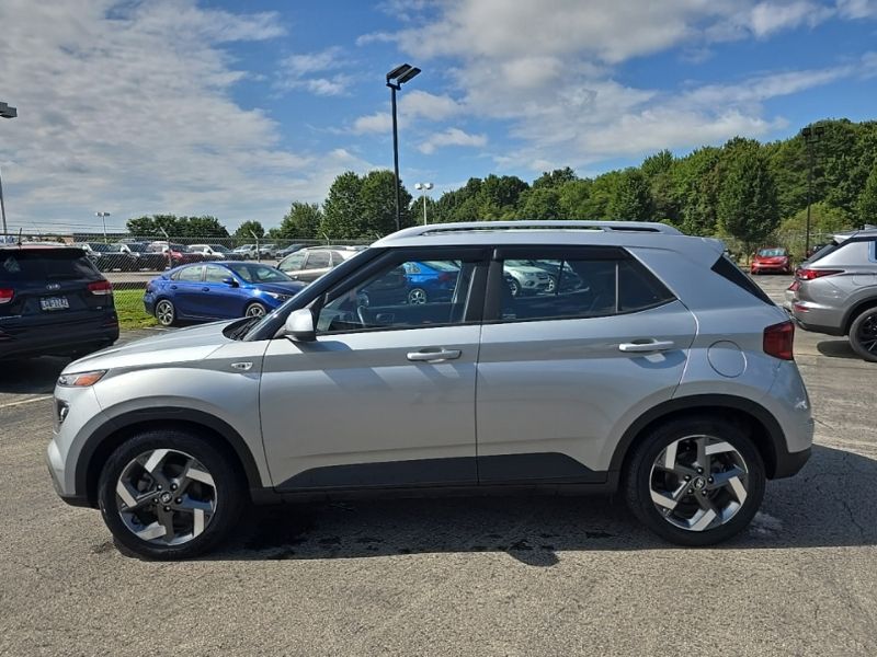 Used 2022 Hyundai Venue SUV