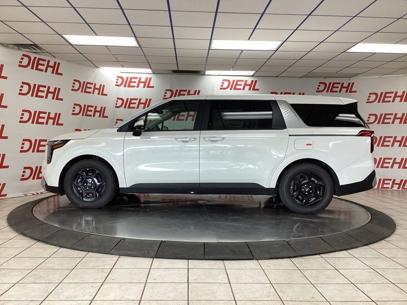 New 2026 Kia Carnival MPV Van