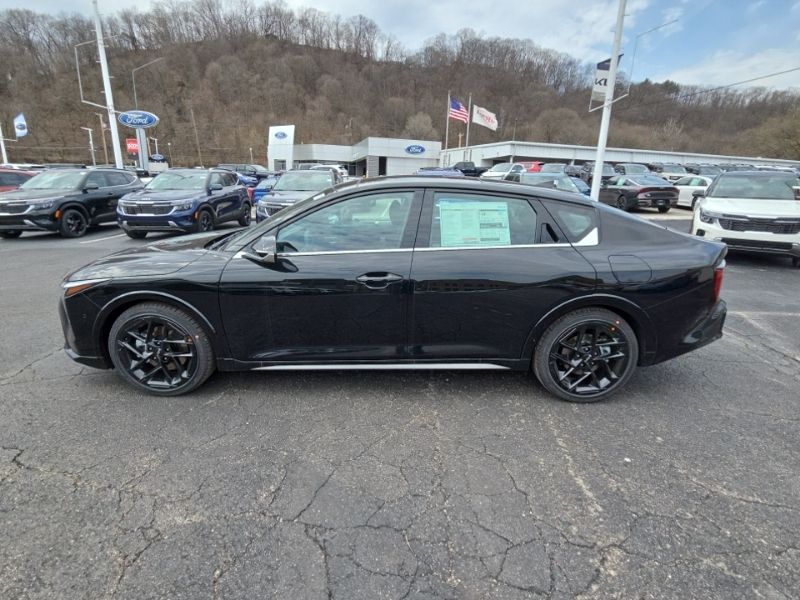 New 2026 Kia K4 Sedan