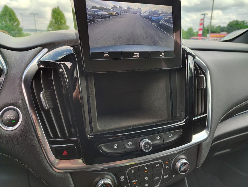 Used 2023 Chevrolet Traverse SUV